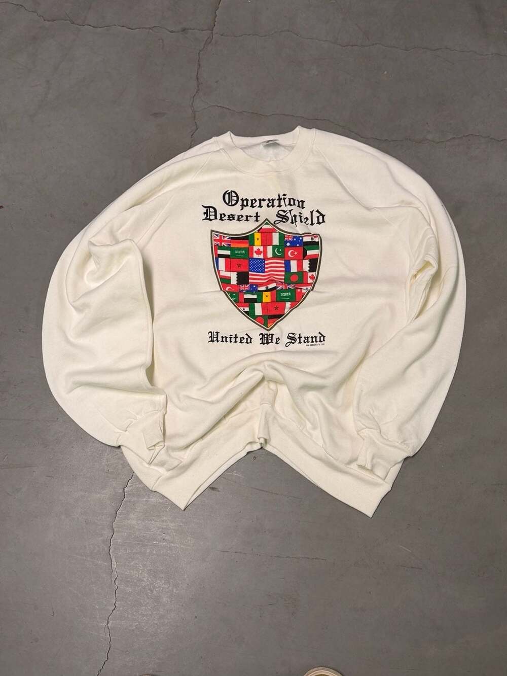 Vintage 1991 Operation Desert Shield United We Stand Crewneck Sweatshirt XXL
